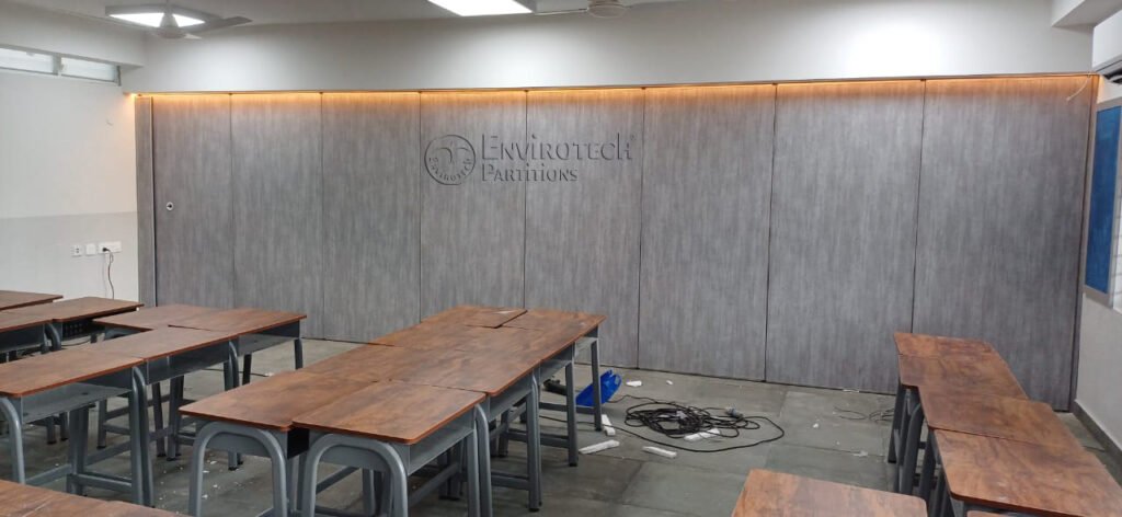 acoustic-sliding-folding-partition