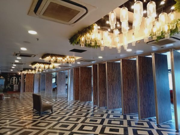 Acoustic Sliding Folding Partitions
